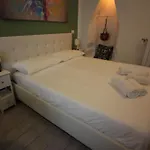 Veronica\'S House